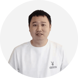 Bag manufacturer team member Qipeng Fang's photo.