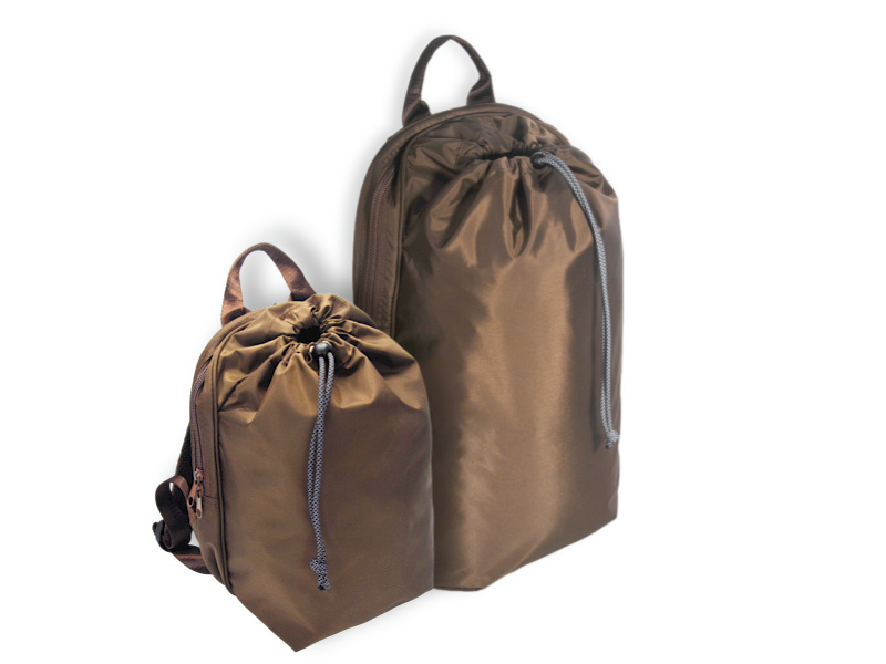 棕色大小束口背包